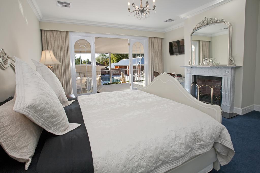 Bed and Breakfast Freeman On Ford Beechworth Exterior foto