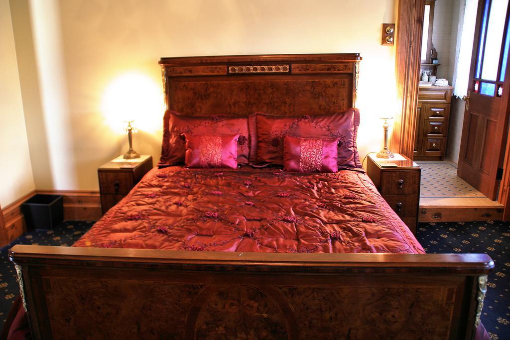 Bed and Breakfast Freeman On Ford Beechworth Exterior foto
